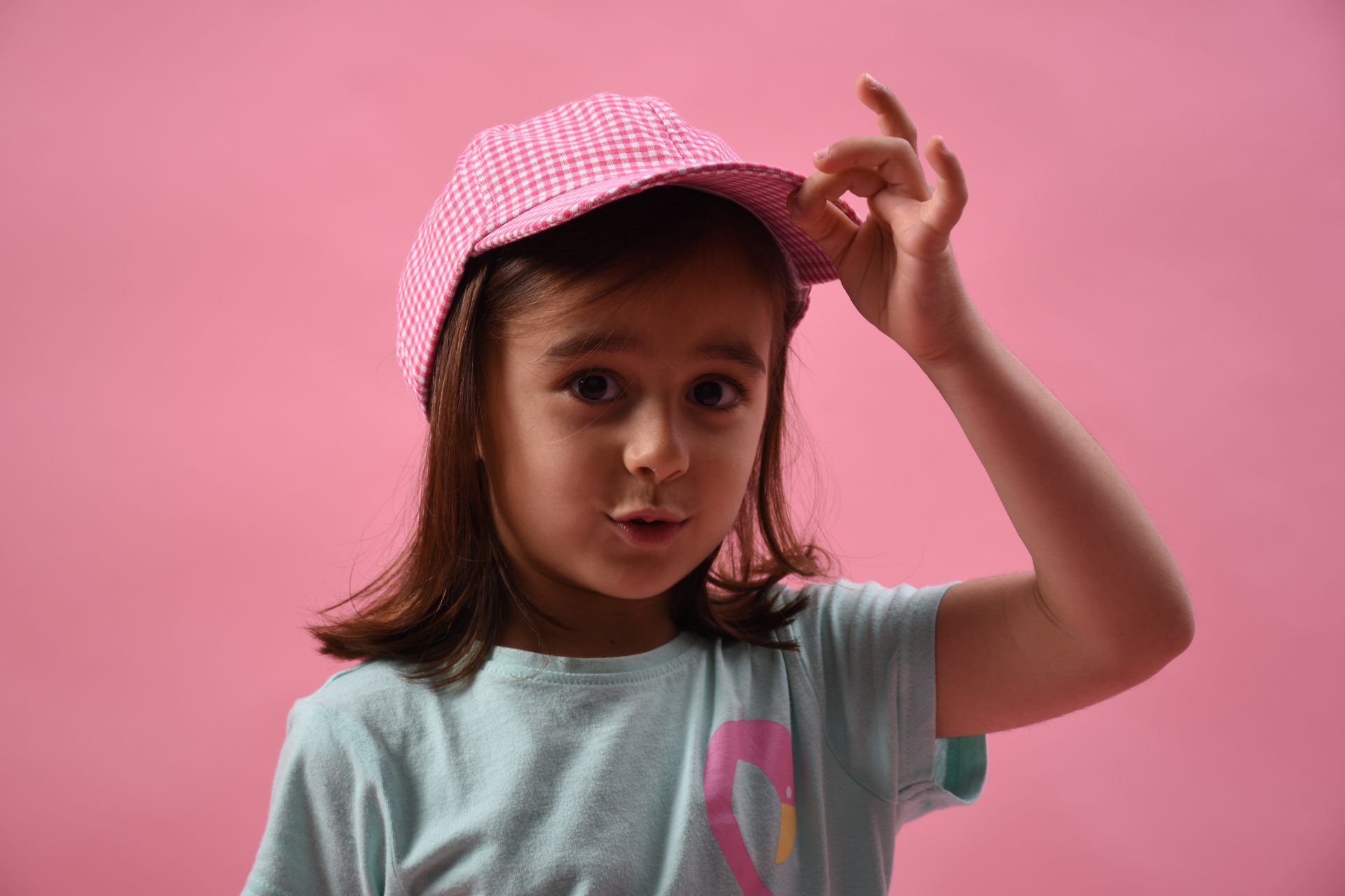 Niña gorra